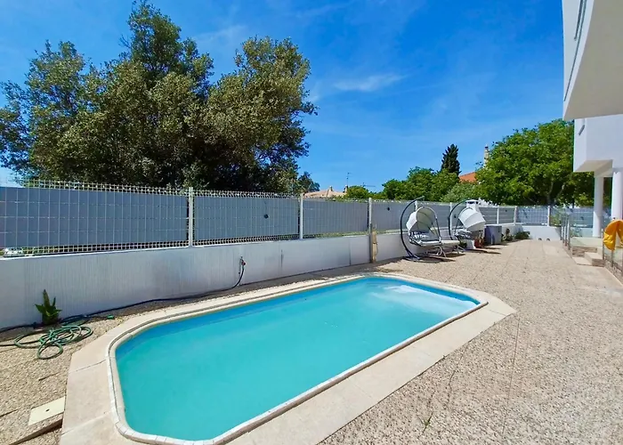 Oasis Park Modern In וילה פורטימאו