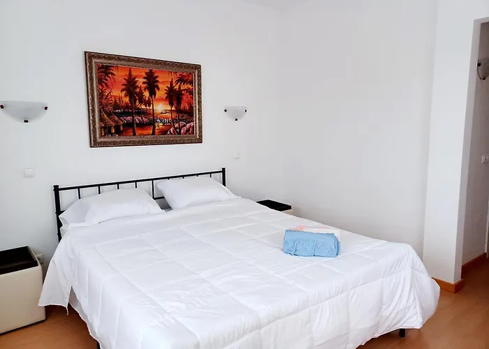 Oasis Park Modern In * Портиман