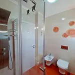 فيلة Oasis Park Modern In