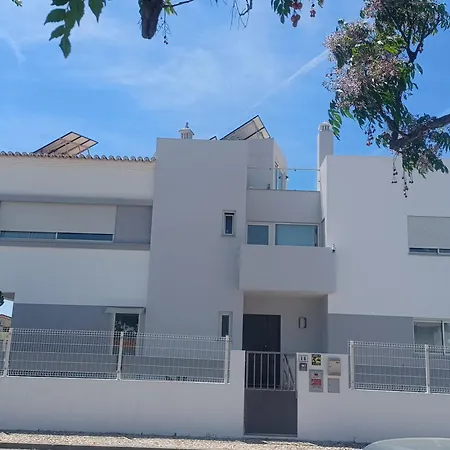 فيلة Oasis Park Modern In بورتيماو