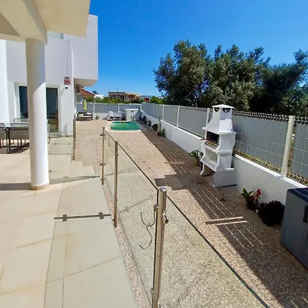 فيلة Oasis Park Modern In *